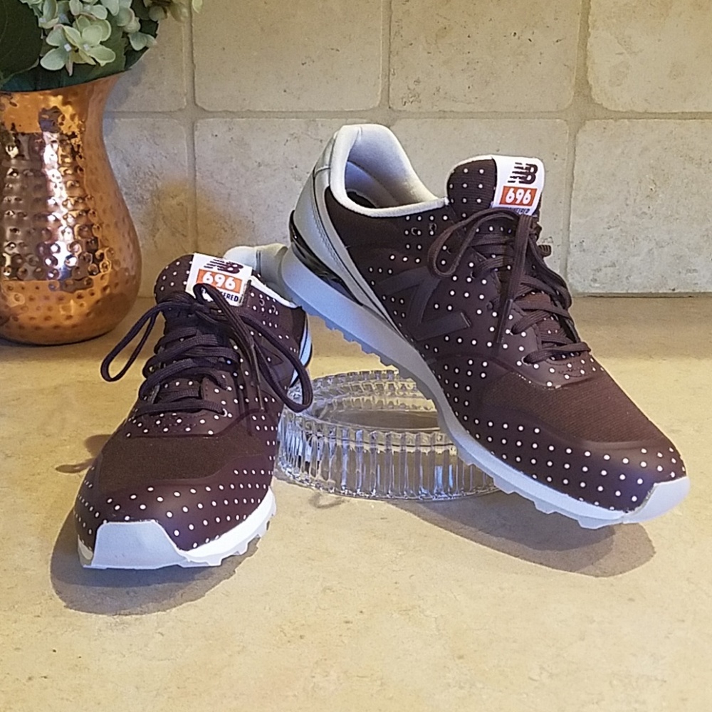 New Balance wine colored polka dot sneakers